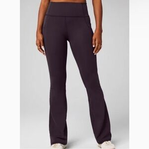 NWT Oasis High-Waisted Pocketed Kick Flare